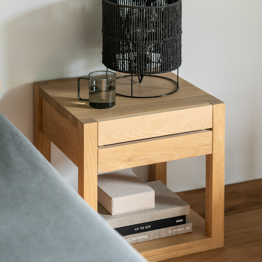 Azur Bedside Table