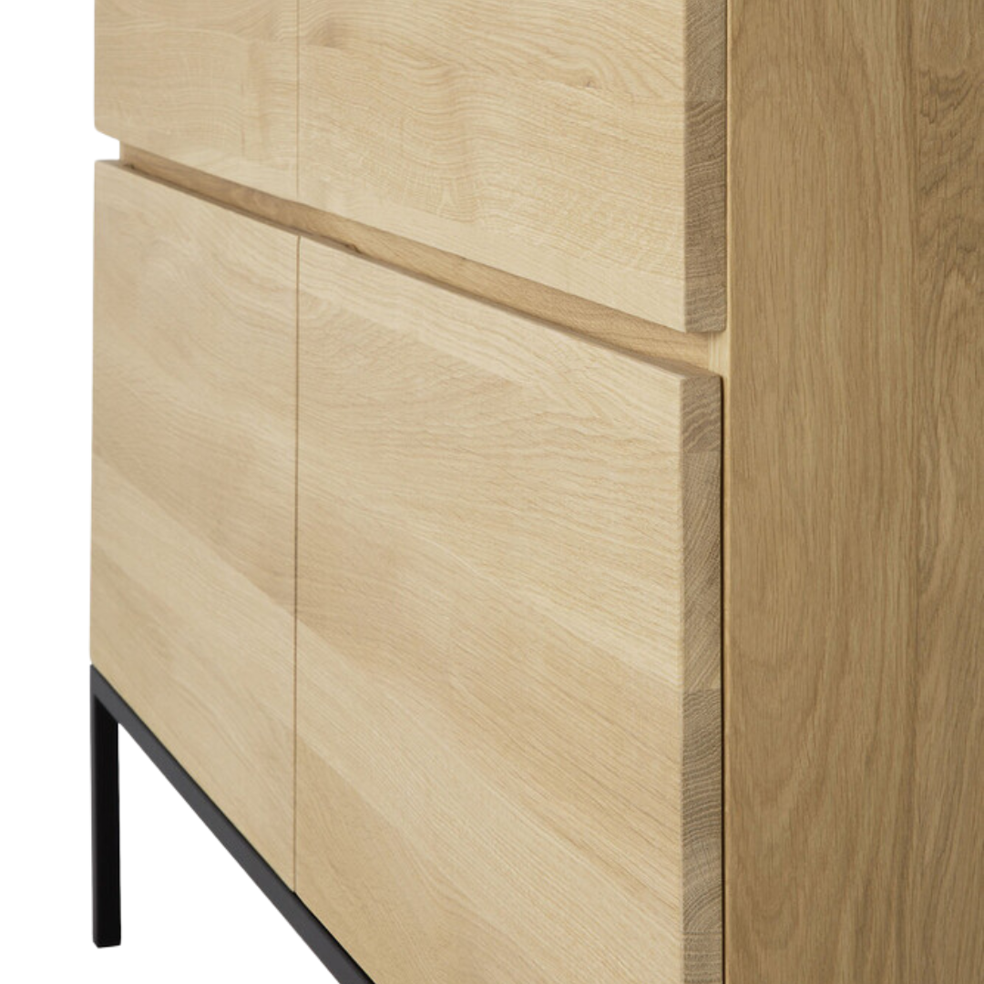 Ligna Cupboard