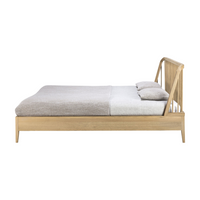 Spindle Bed, Oak